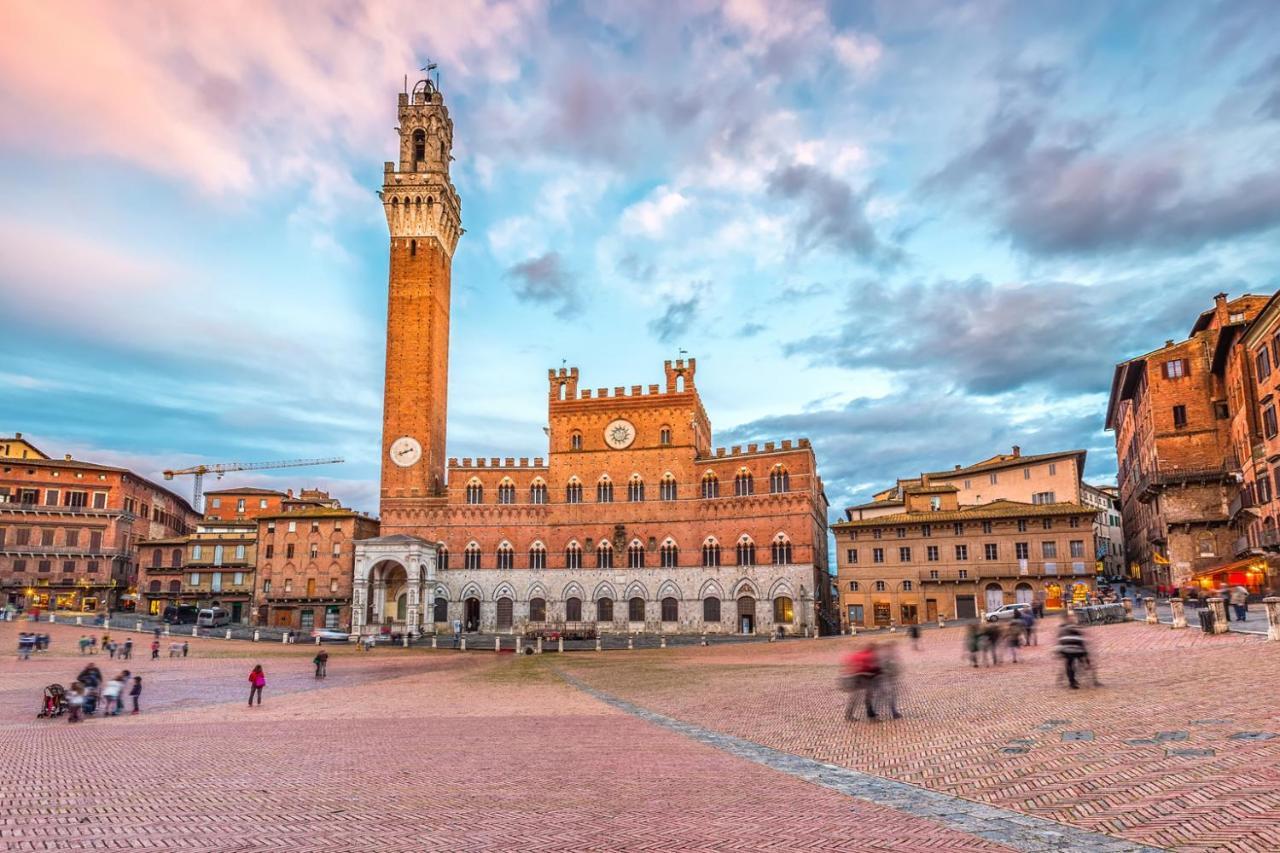 Sisters' Home - Appartamento Nel Centro Storico Con Terrazzo, Aria Condizionata E Vasca Da Bagno Siena Ngoại thất bức ảnh
