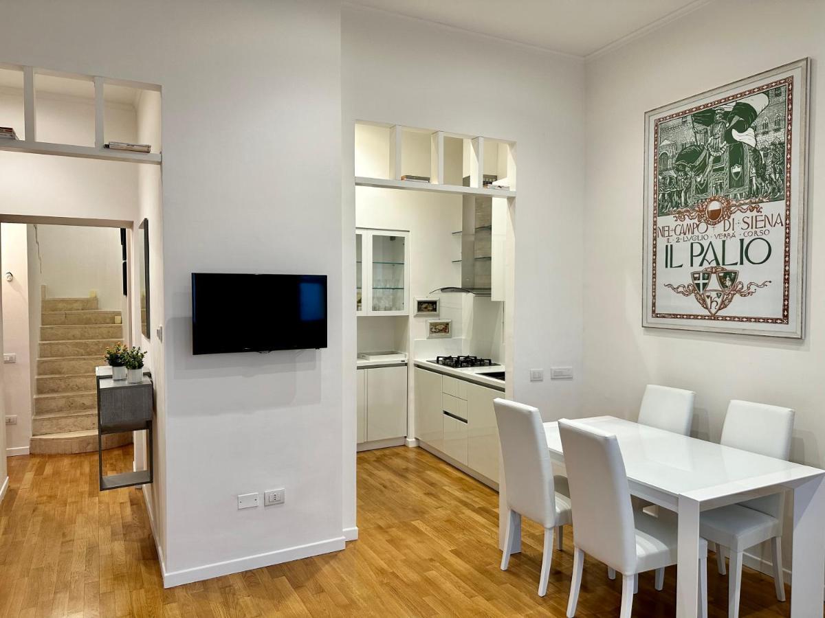 Sisters' Home - Appartamento Nel Centro Storico Con Terrazzo, Aria Condizionata E Vasca Da Bagno Siena Ngoại thất bức ảnh