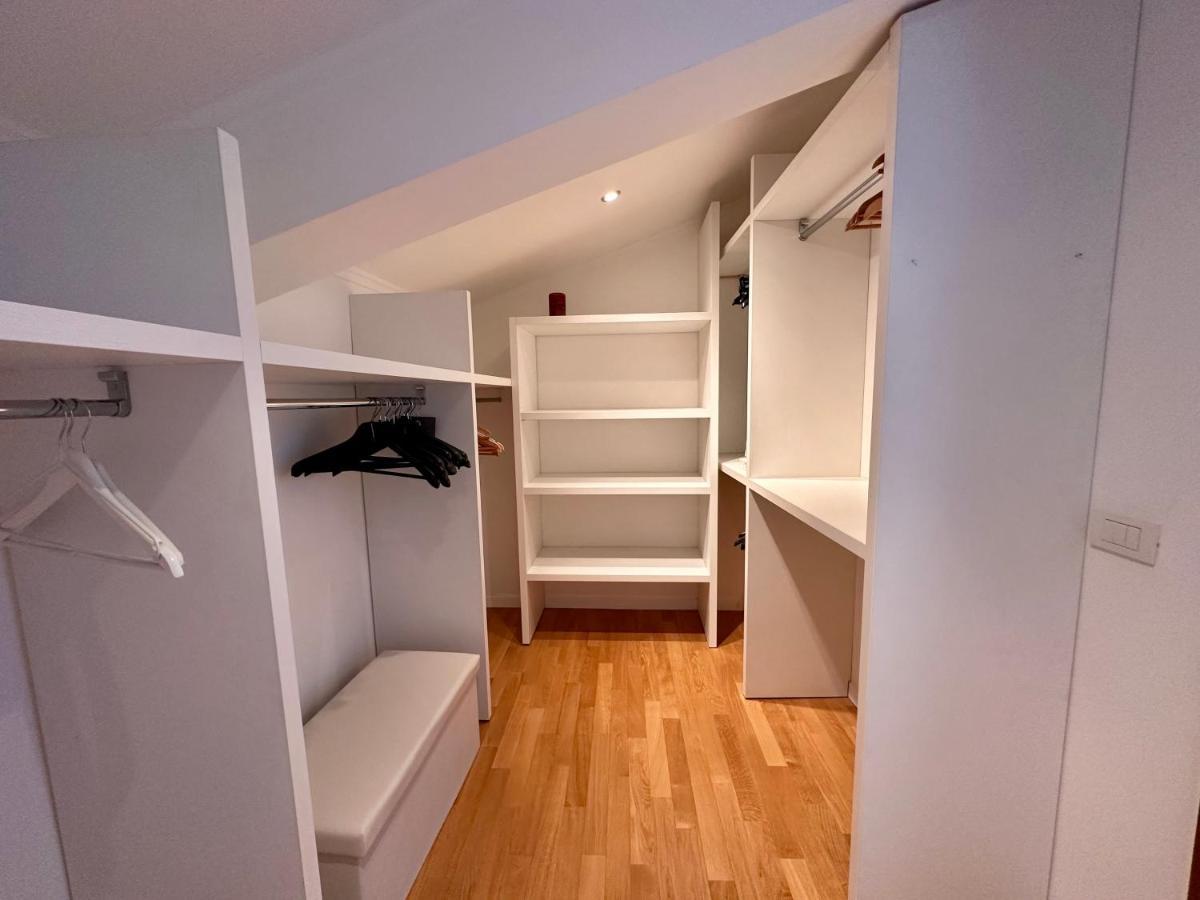 Sisters' Home - Appartamento Nel Centro Storico Con Terrazzo, Aria Condizionata E Vasca Da Bagno Siena Ngoại thất bức ảnh