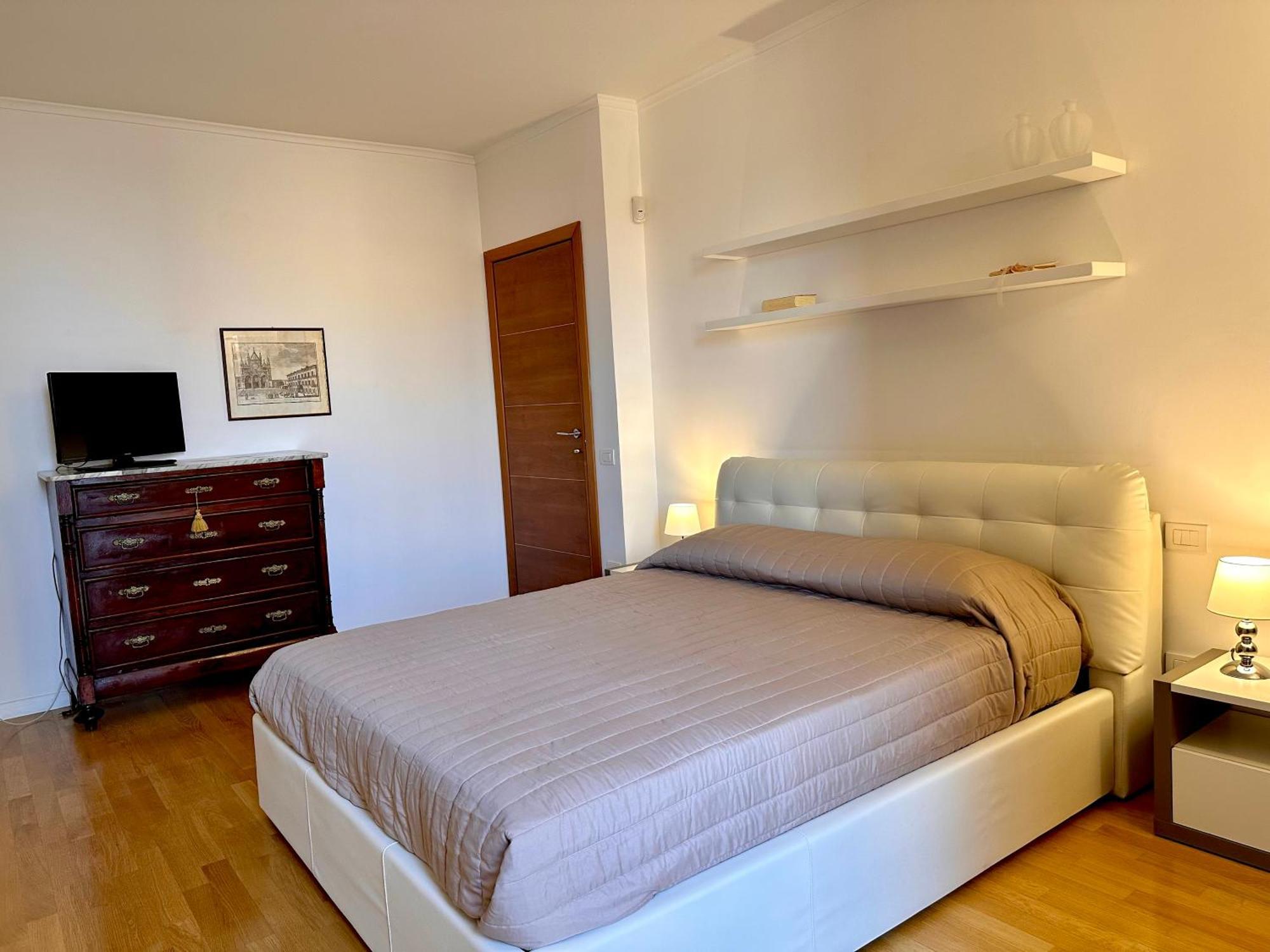 Sisters' Home - Appartamento Nel Centro Storico Con Terrazzo, Aria Condizionata E Vasca Da Bagno Siena Ngoại thất bức ảnh